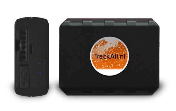 <span><b>CRUZER</b></span> <i>voertuigvolgsysteem</i>